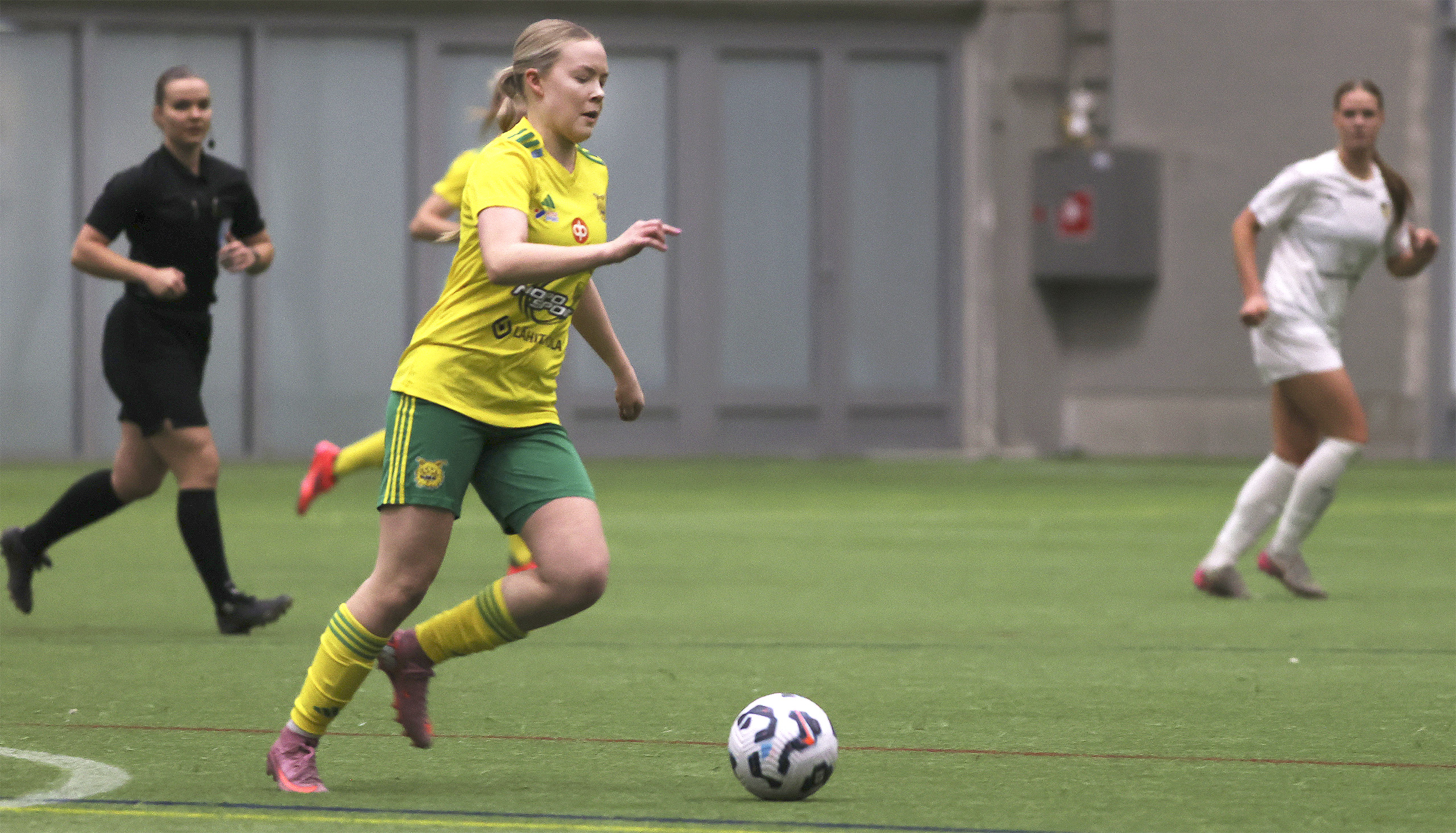 ilvesnaisetjalkapallo.fi