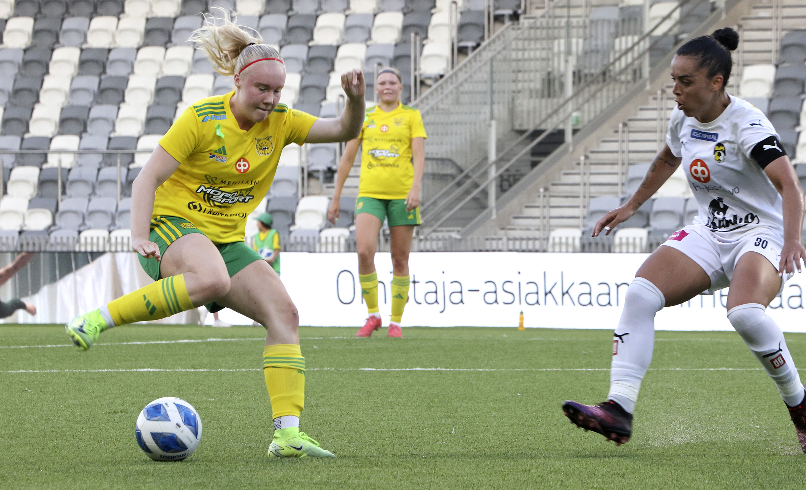 ilvesnaisetjalkapallo.fi