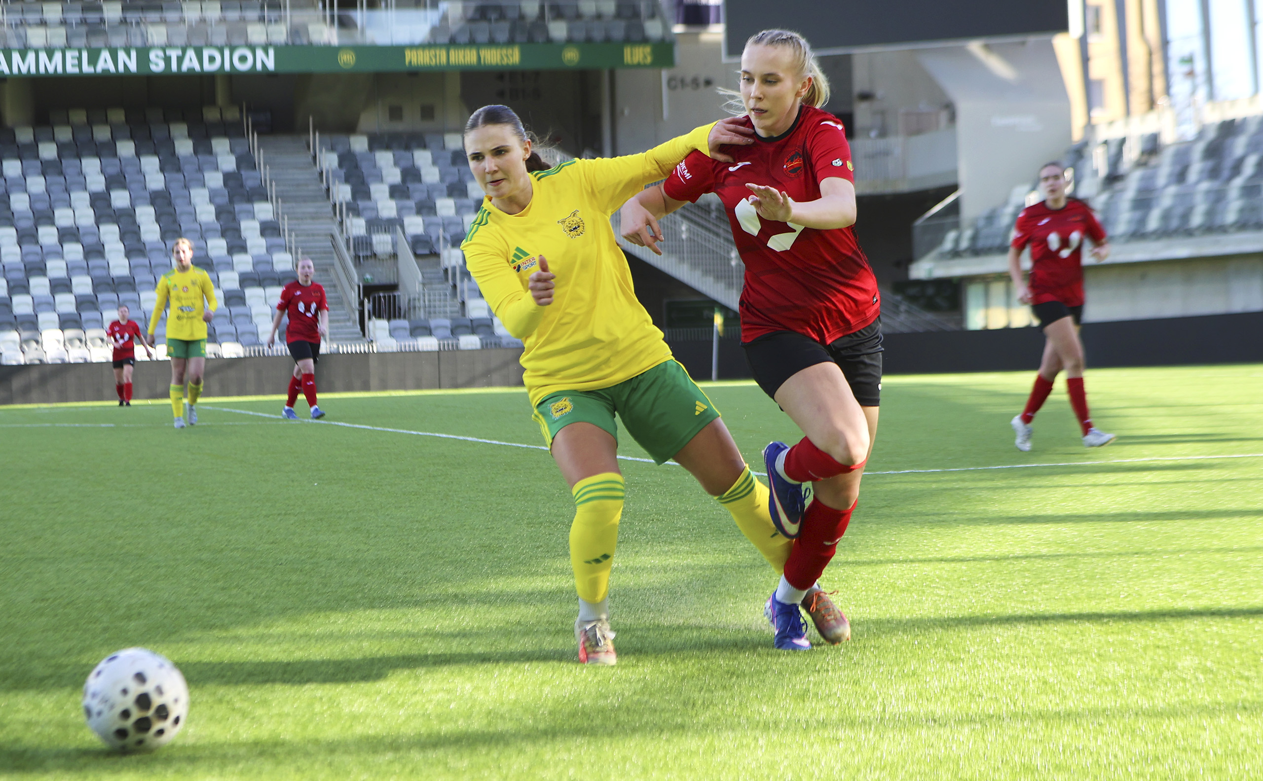 ilvesnaisetjalkapallo.fi