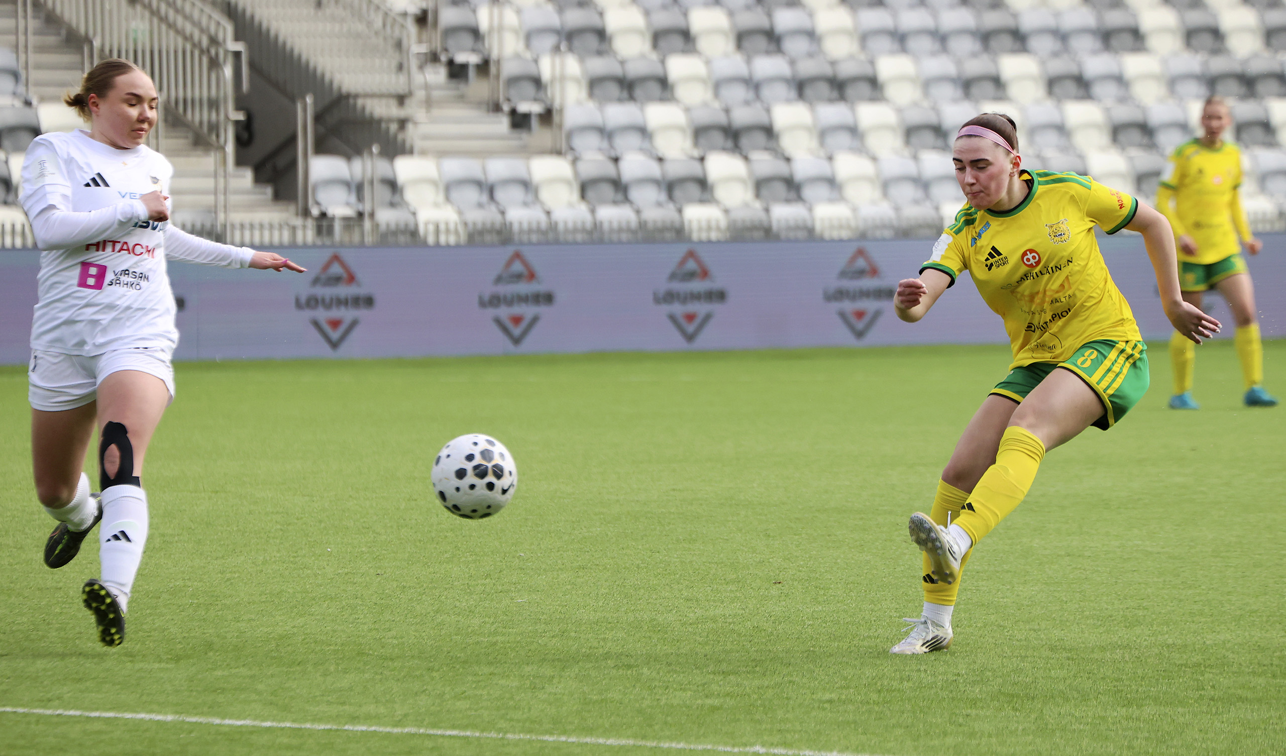 ilvesnaisetjalkapallo.fi